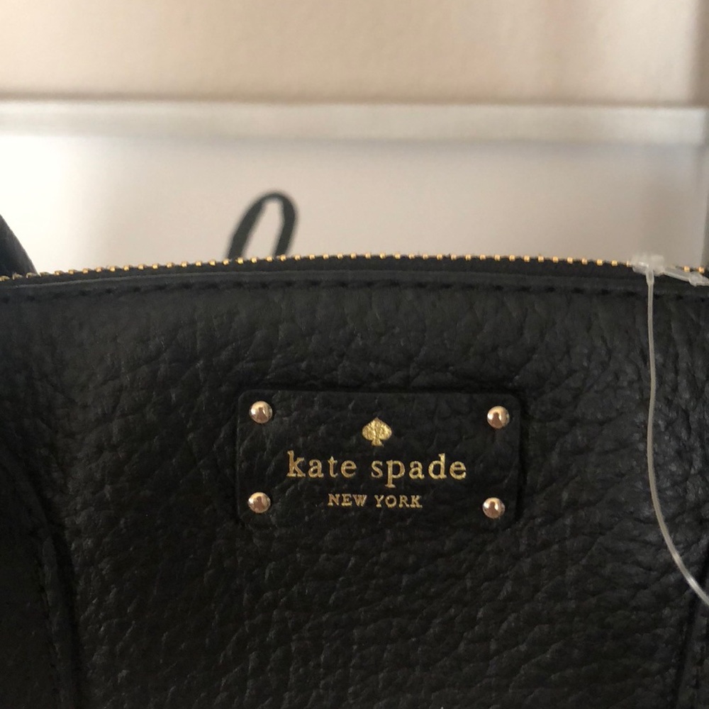 NWT Kate Spade Kendall Court Black and Cream Bag - Picture 2 of 6